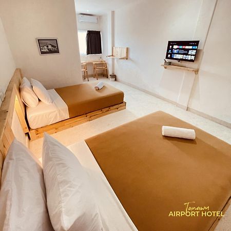 Tanawu Airport Hotel Lombok Praya Bagian luar foto